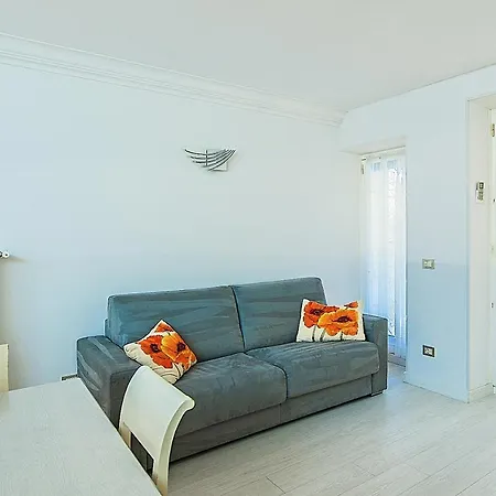 Apartment Pavillon D'angleterre Au Coeur De La Menton